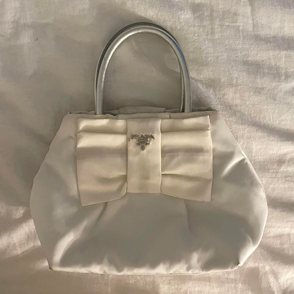 AUTHENTIC VINTAGE PRADA TESSUTO FIOCCO BAG